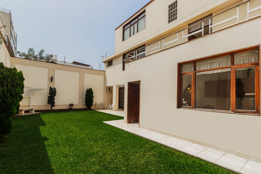 House in San Juan de Miraflores, Metropolitan Municipality of Lima, Peru 2 - 16164987