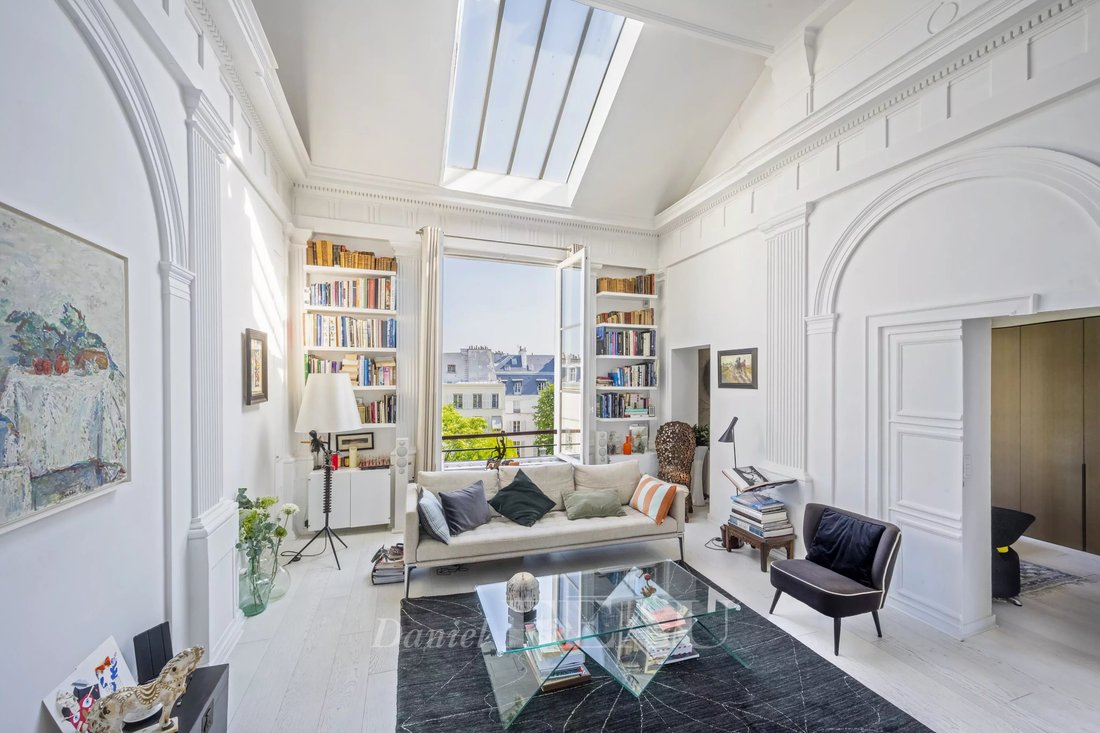 Apartment in Monnaie, Paris 6e Arrondissement, Paris 3 - 13101006