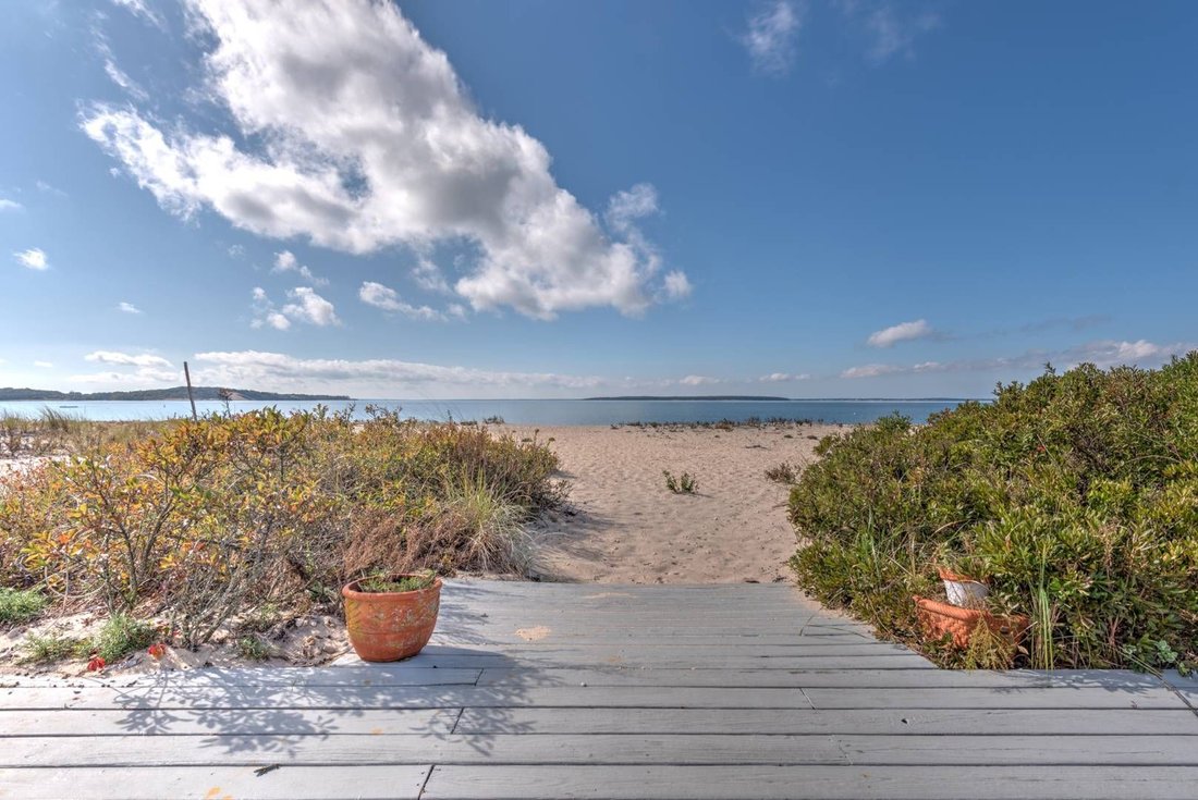 Southampton, New York, United States 1 - 15879252