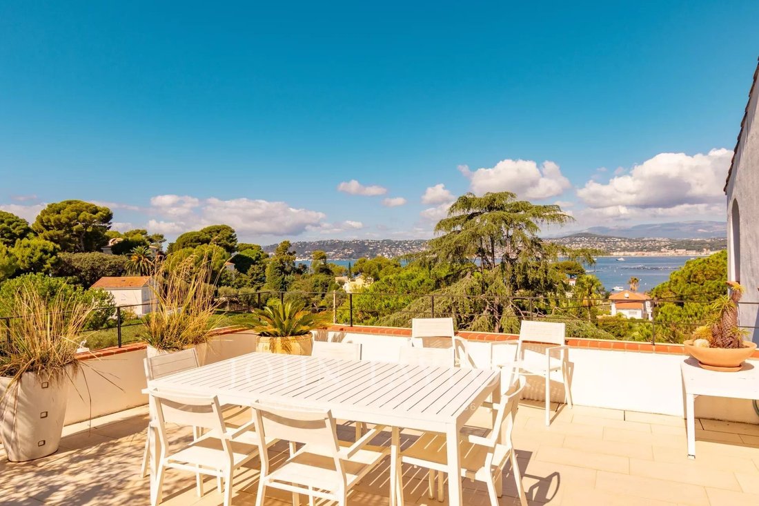 Villa in French Riviera, Provence-Alpes-Côte d'Azur, France 4 - 16164425