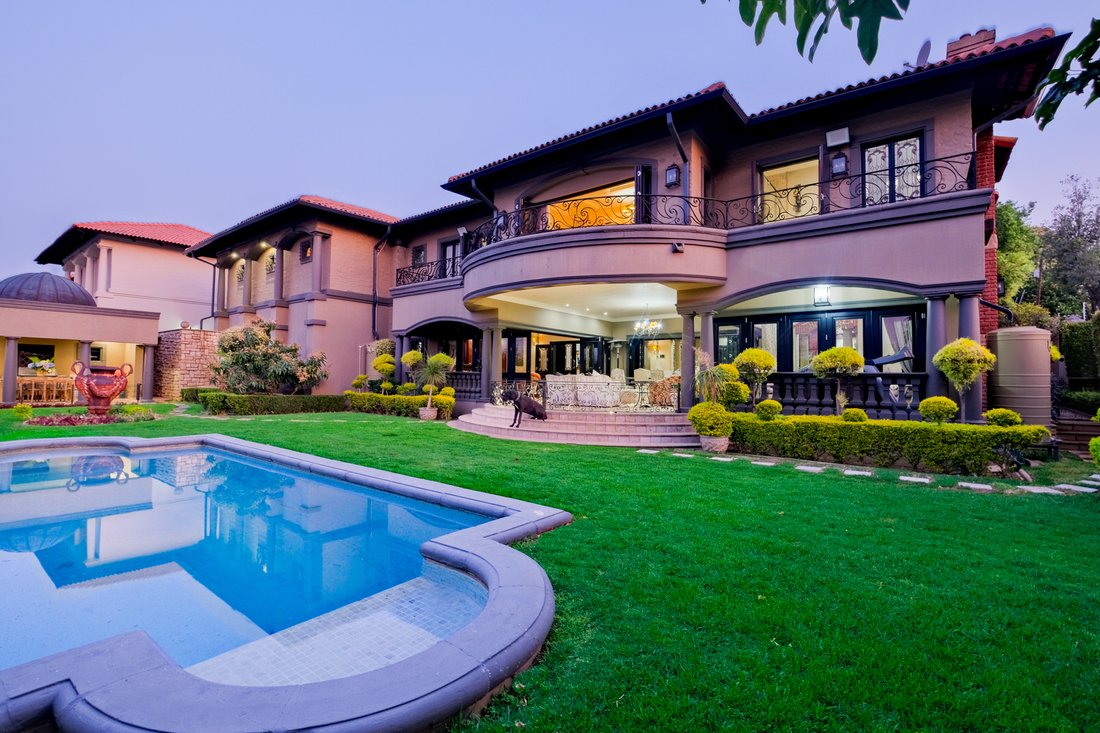 Country House in Sandton, Gauteng, South Africa 1 - 16165633