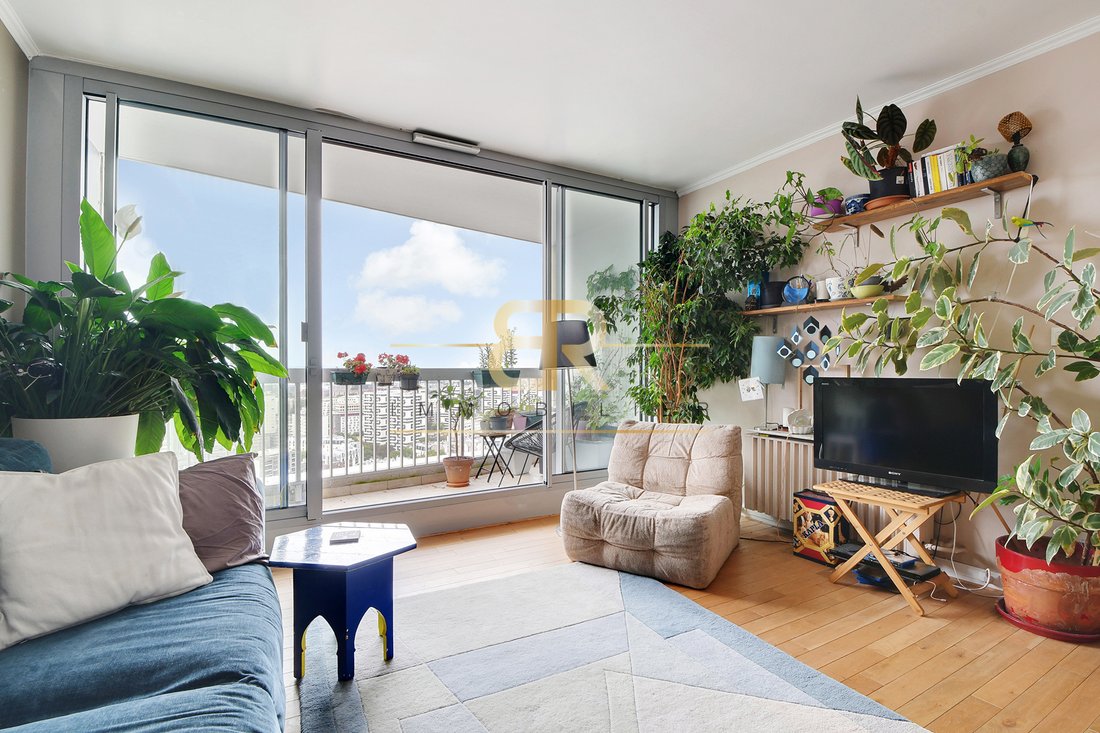 Unobstructed View Apartments For Sale By Owner Reference: Fugue Tower Unobstructed View Balcony In Paris Île De France