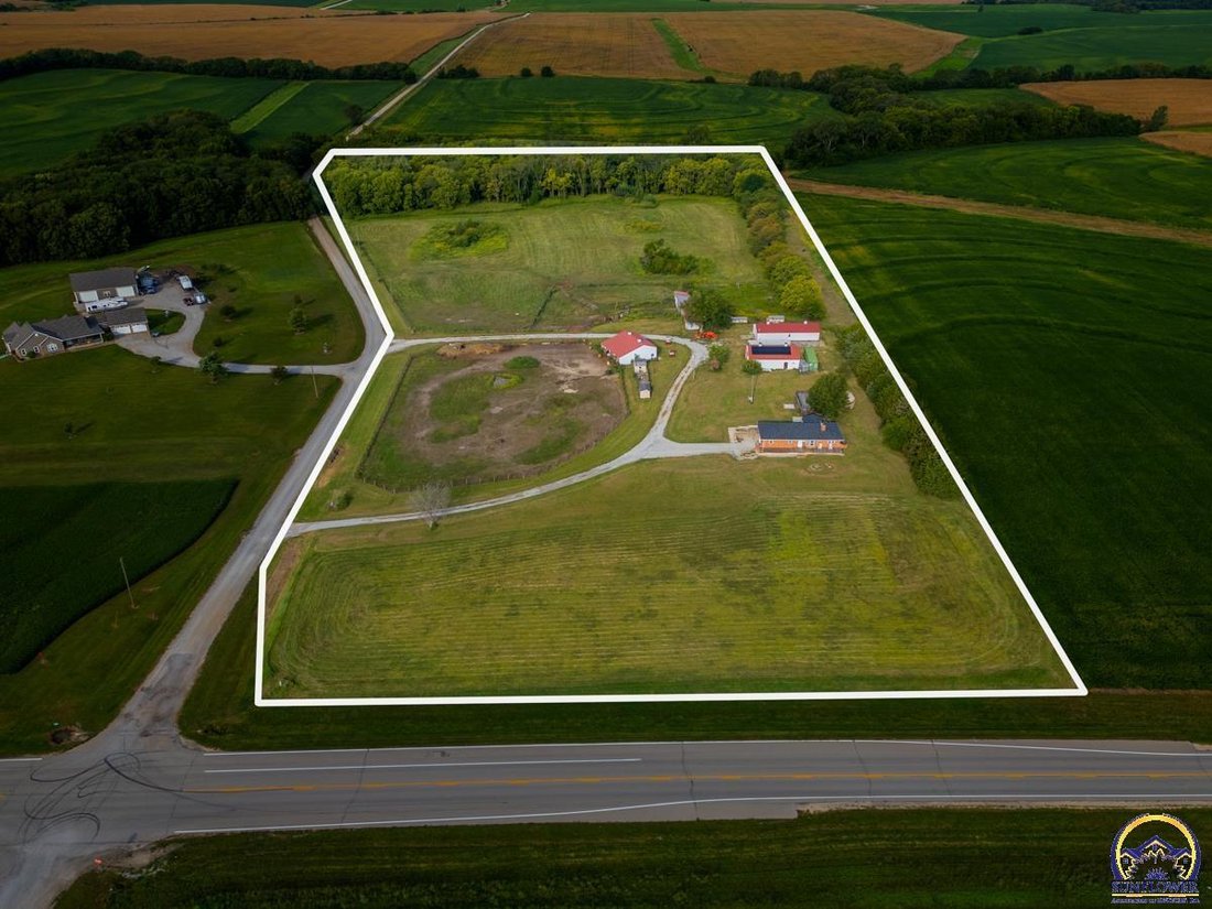 Nortonville, Kansas, United States 1 - 16166247