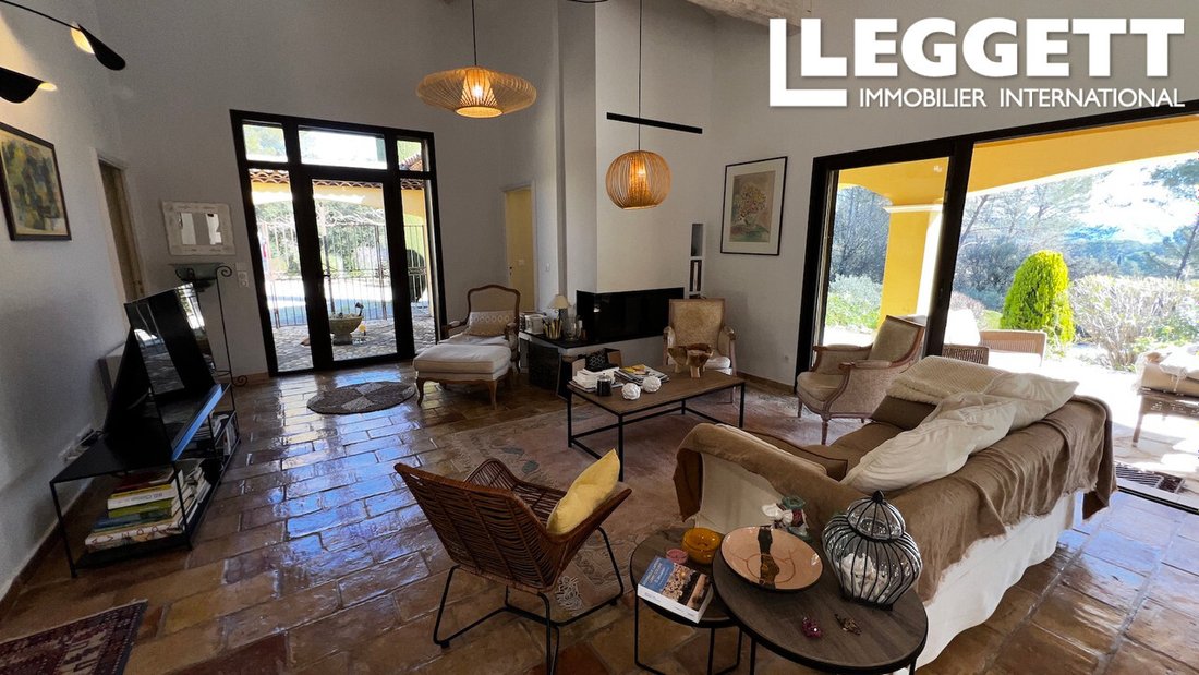 Villa in Cotignac, Provence-Alpes-Côte d'Azur, France 3 - 16166903