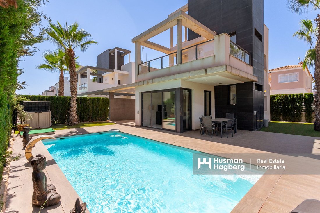 Villa in Orihuela, Valencian Community, Spain 5 - 16091658