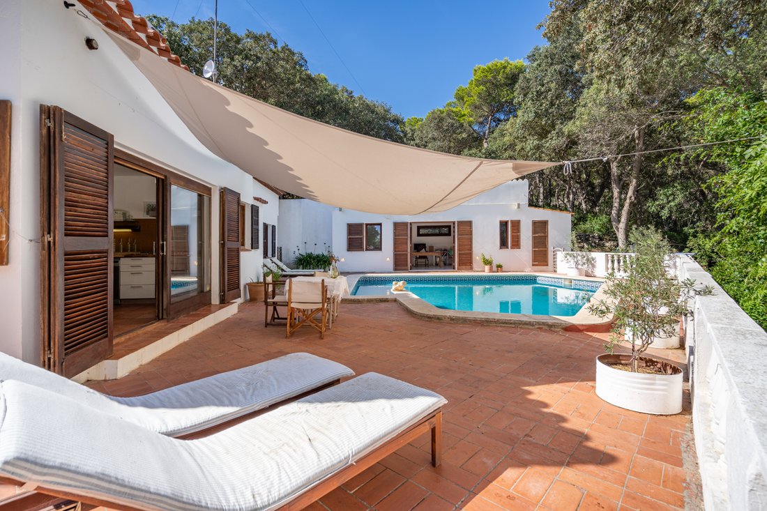 Villa in es Mercadal, Balearic Islands, Spain 1 - 16165086