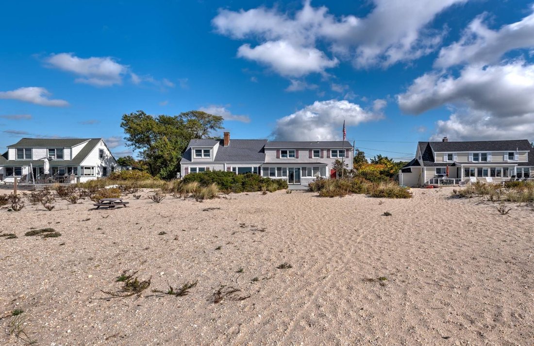Southampton, New York, United States 5 - 15879252