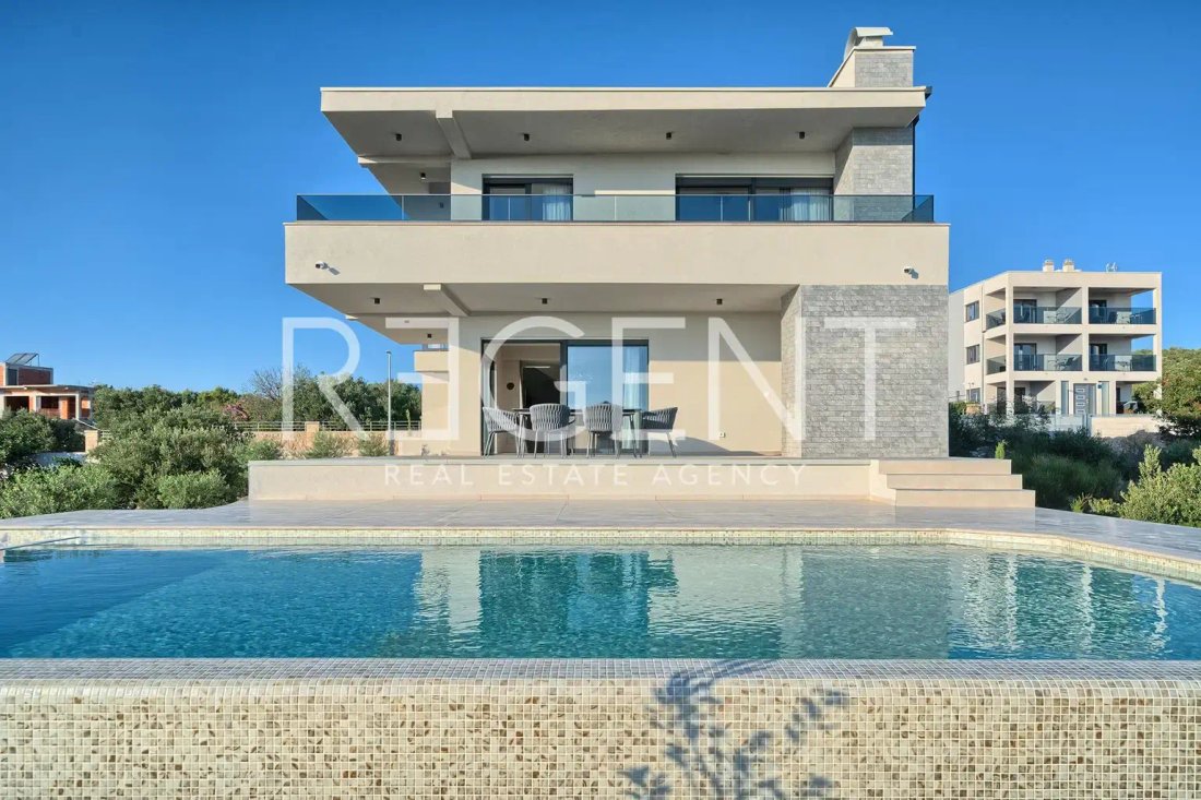 House in Sibenik-Knin County, Croatia 1 - 16005279