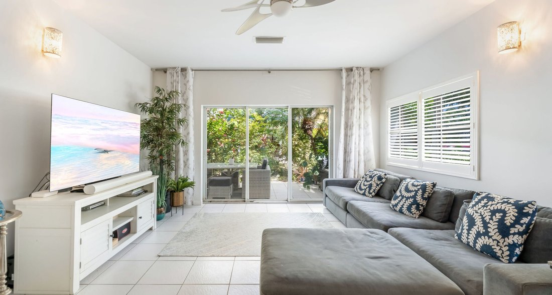 Apartment in West Bay, West Bay, Cayman Islands 1 - 16166900