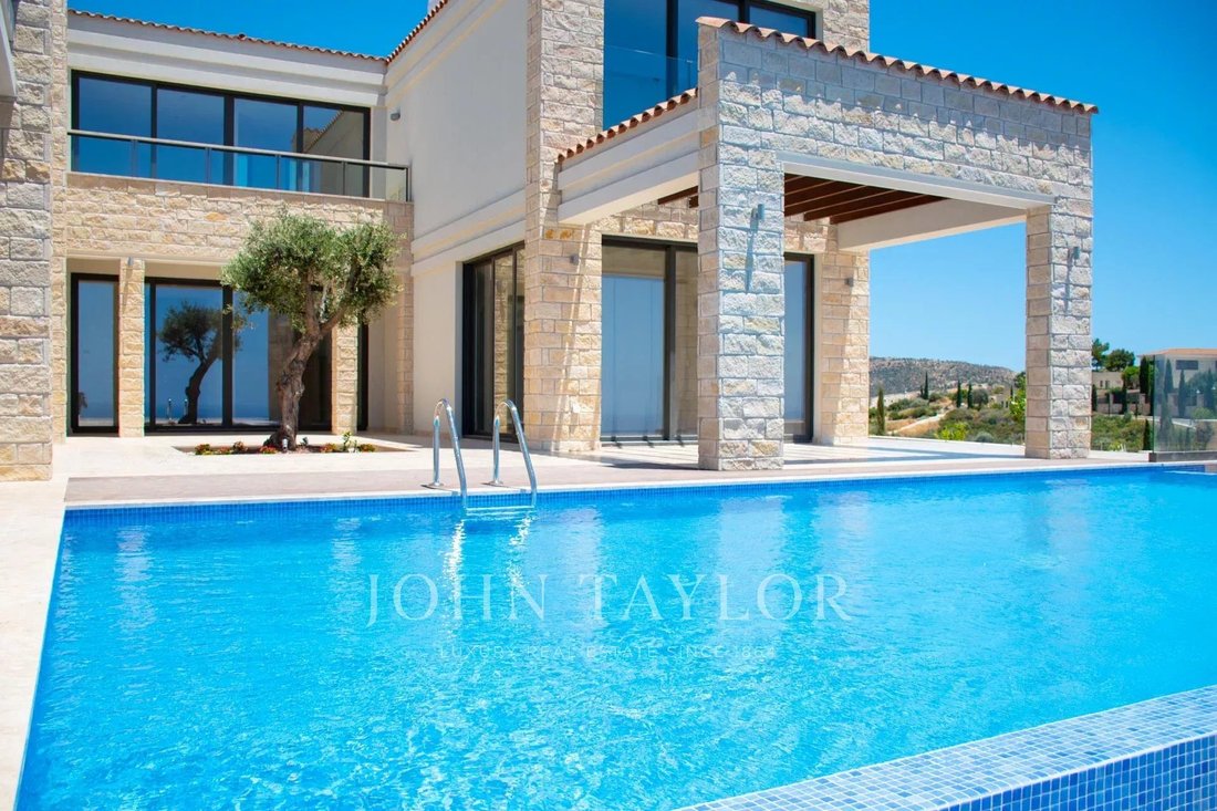 Estate in Kouklia, Paphos, Cyprus 2 - 16164373