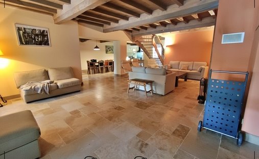 House in Vianne, Nouvelle-Aquitaine, France 1