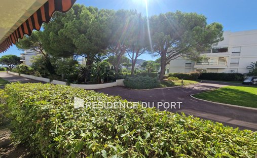 Appartement à Le Cottage, Mandelieu-la-Napoule, France 1