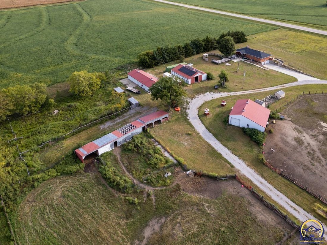 Nortonville, Kansas, United States 3 - 16166247