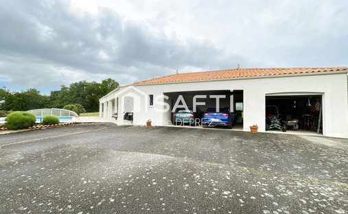 Vendee Little 1çth Century Castle And Its Outbuildings 6ha Parkland 30min From The Sea - 4