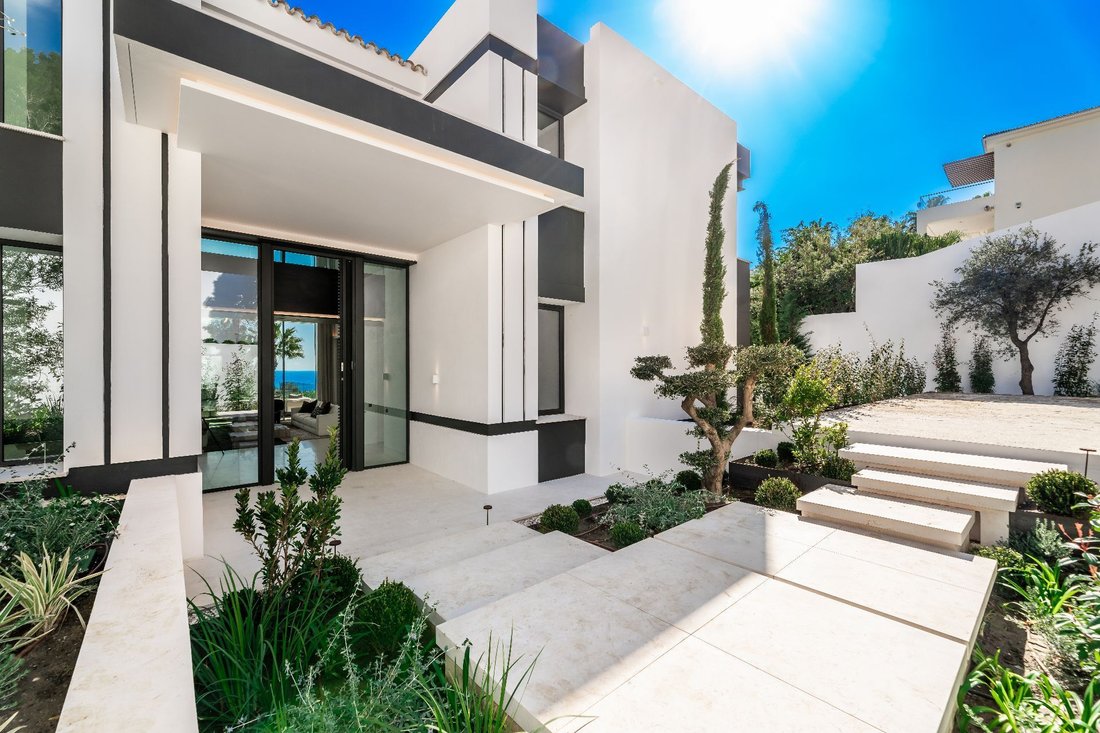 Villa in Sierra Blanca, Marbella, Spain 3 - 16166484
