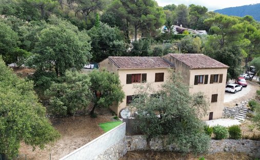 Villa in Drap, Provence-Alpes-Côte d'Azur, France 1