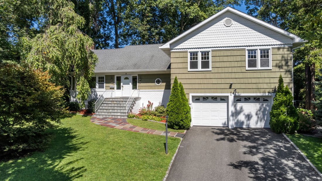 House in Port Chester, New York, United States 2 - 16164336