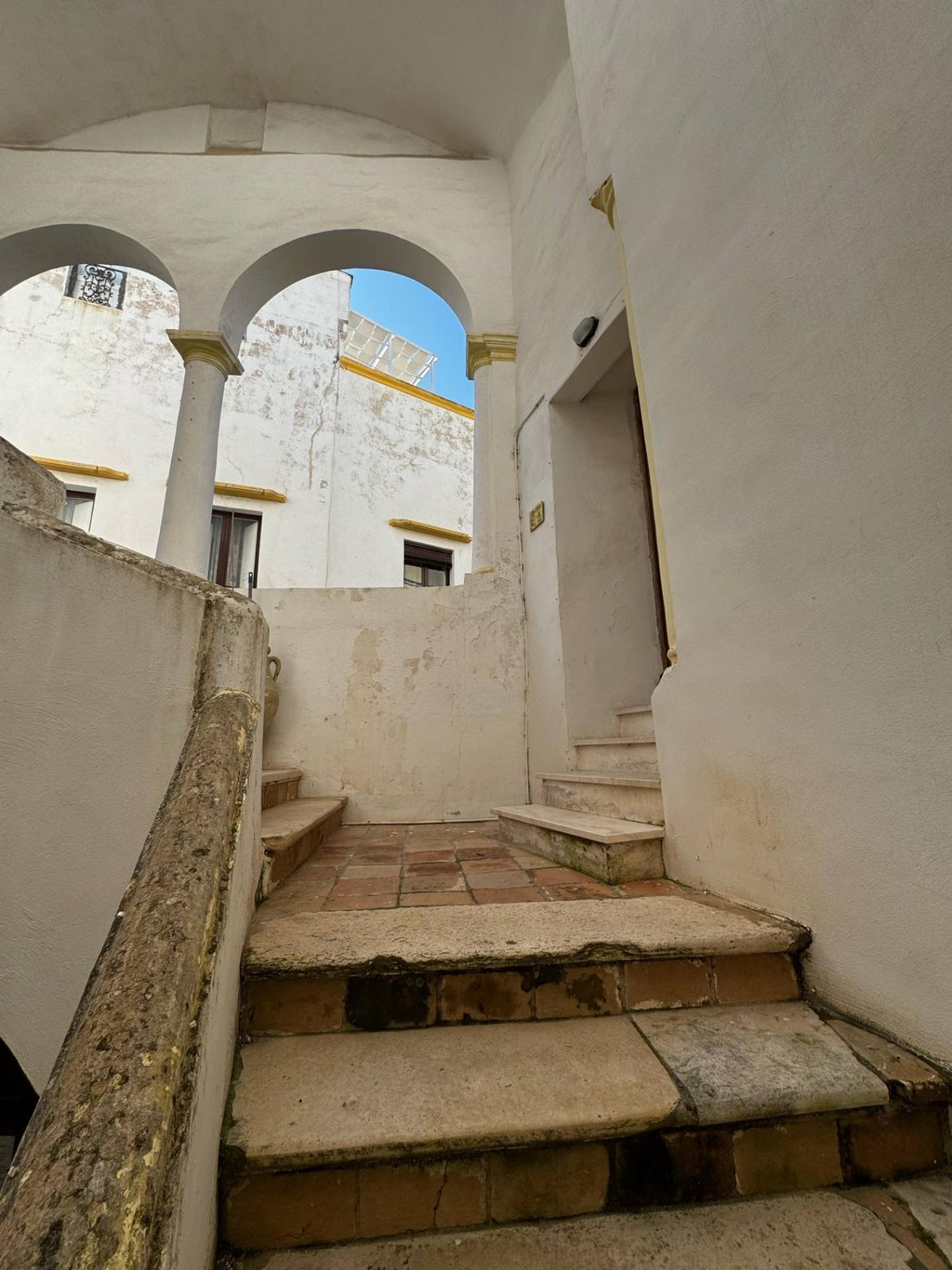 Apartment in Historic Center, Gallipoli, Apulia 1 - 16167308