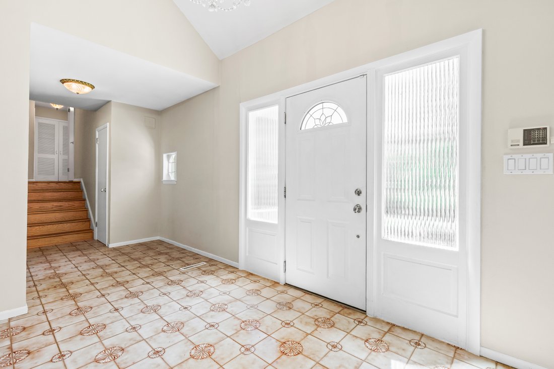 House in Port Chester, New York, United States 3 - 16164336