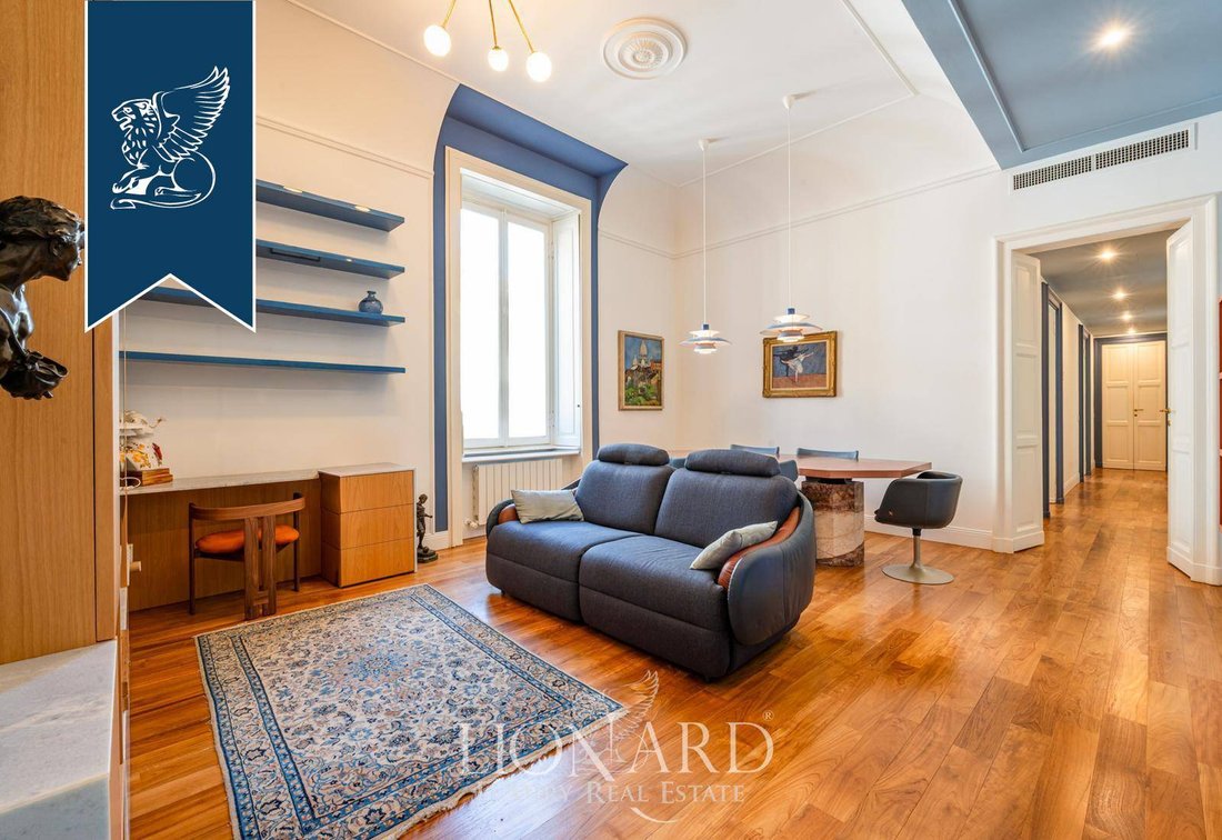 Apartment in Garibaldi - Porta Venezia, Milan, Lombardy 1 - 16167211