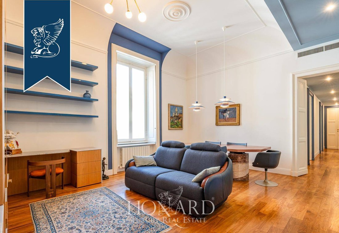 Apartment in Garibaldi - Porta Venezia, Milan, Lombardy 2 - 16167211