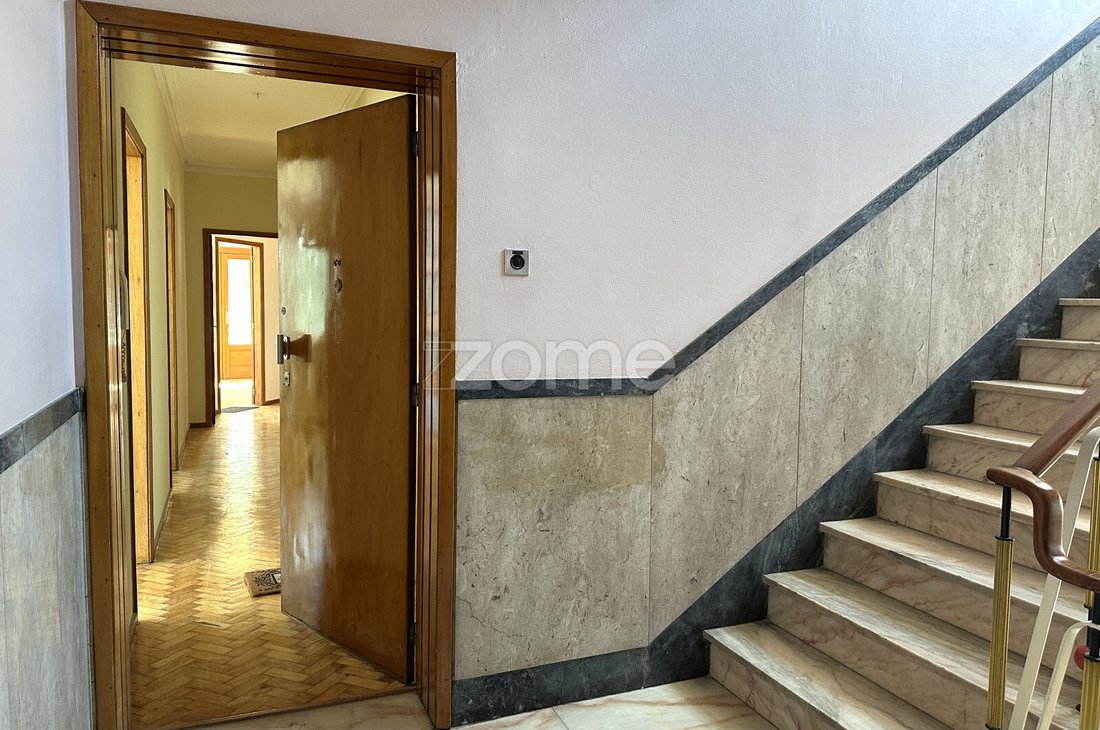Apartment in Cedofeita, Santo Ildefonso, Se, Miragaia, Sao Nicolau e Vitoria, Porto District, Portugal 3 - 16167672