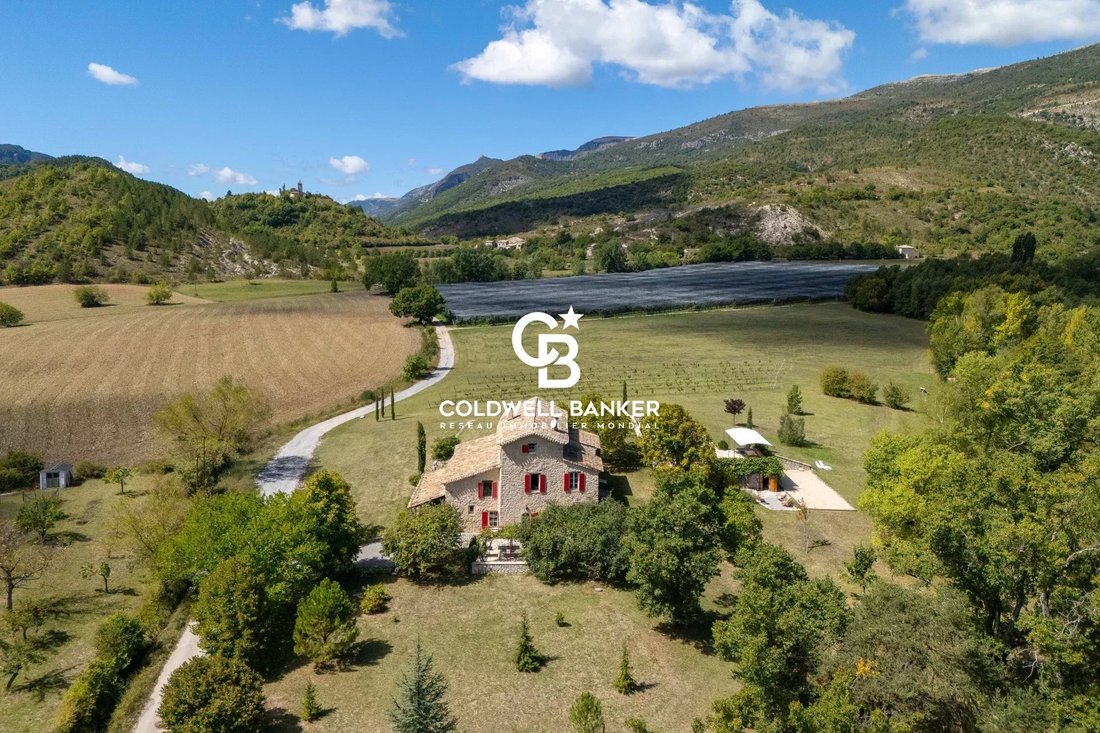 Domaine à Saint-Vincent-sur-Jabron, Provence-Alpes-Côte d'Azur, France 4 - 16166835