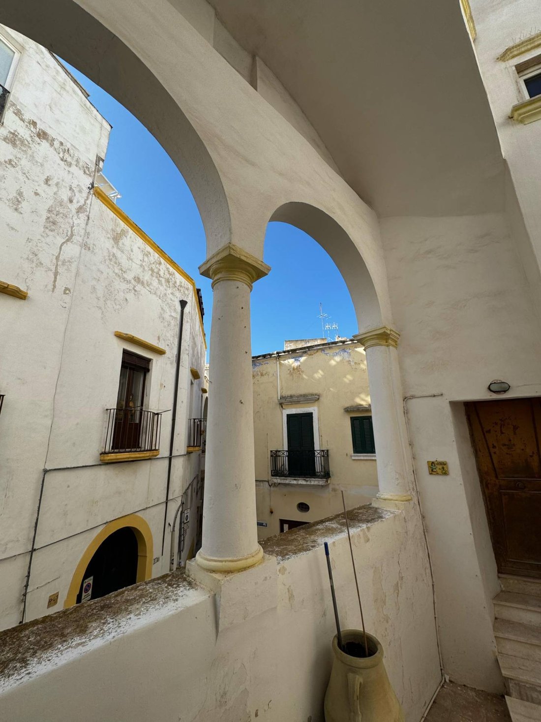 Apartment in Historic Center, Gallipoli, Apulia 3 - 16167308