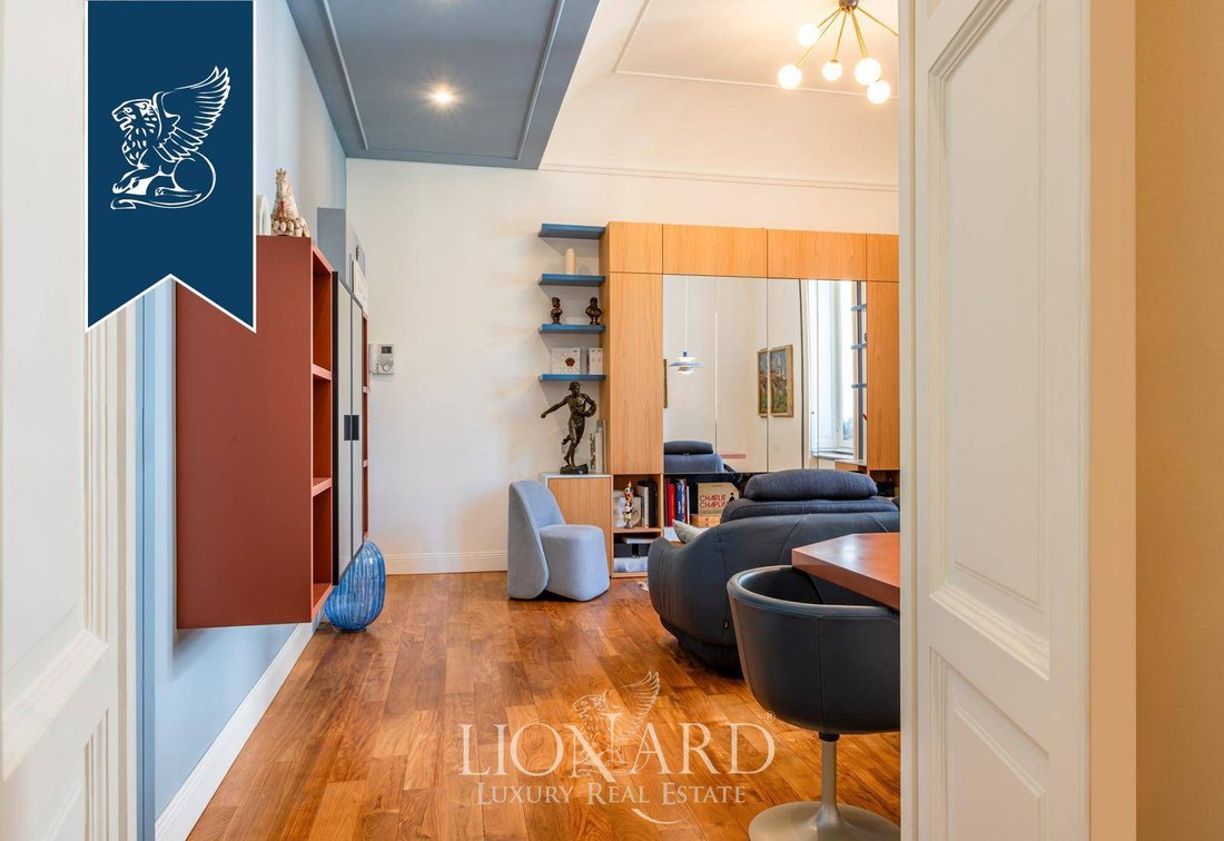 Apartment in Garibaldi - Porta Venezia, Milan, Lombardy 3 - 16167211