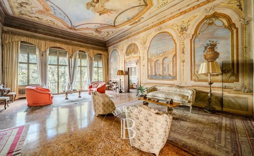 Villa in Padova, Veneto, Italy 1
