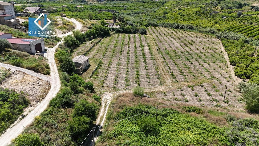 Land in Palagonia, Sicily, Italy 1 - 16179507