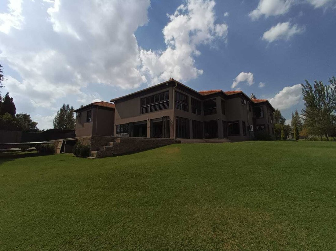 House in Three Rivers East, Gauteng, South Africa 1 - 16171498