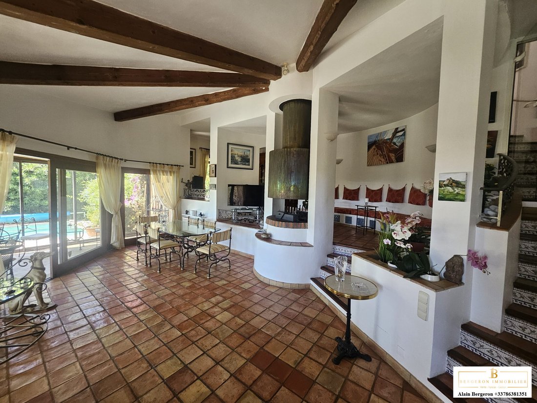 Villa in Cabris, Provence-Alpes-Côte d'Azur, France 4 - 15996424