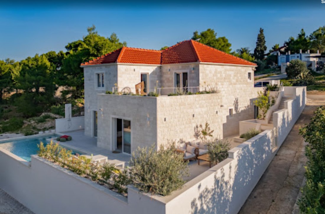 Villa in Splitska, Split-Dalmatia County, Croatia 2 - 16173072