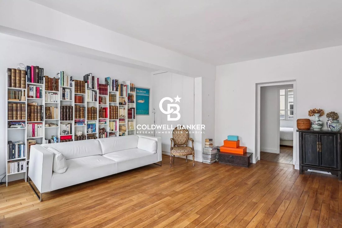 Apartment in Saint Germain l'Auxerrois, Paris 1er Arrondissement, Paris 4 - 16170591
