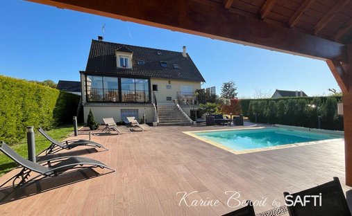 House in Saintry-sur-Seine, Ile-de-France, France 1