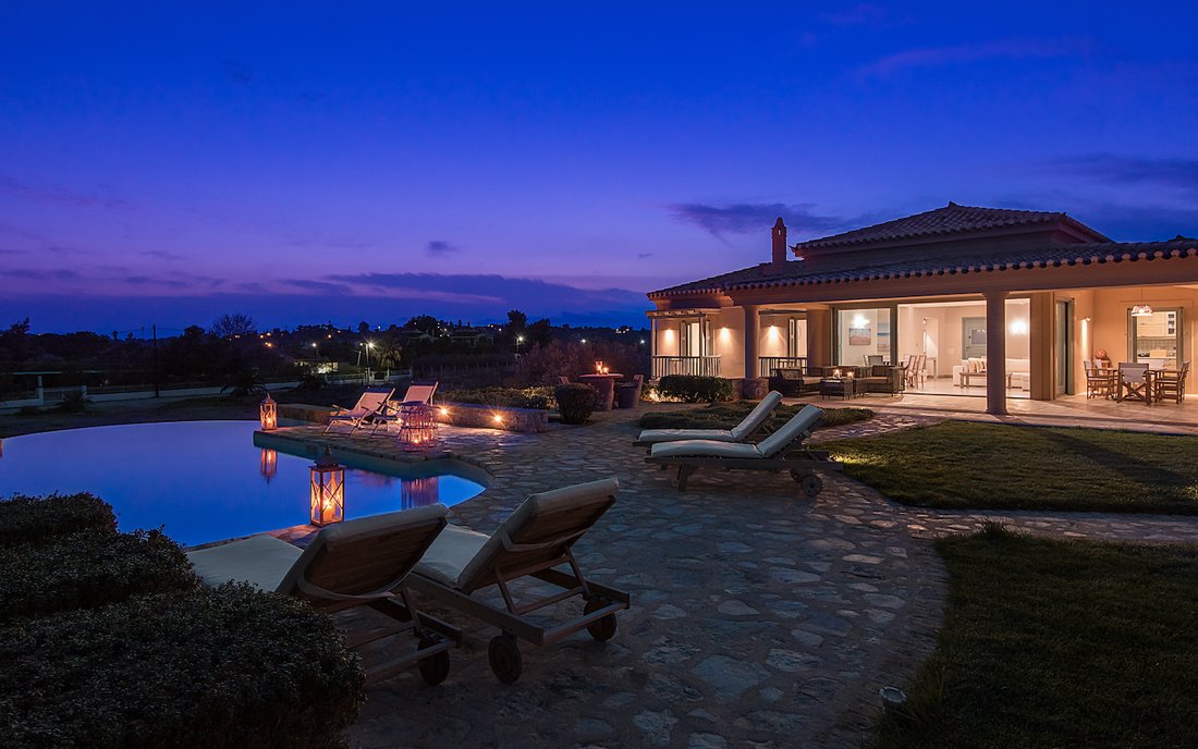 Villa in Koinotita Portoxeliou, Kranidi, Greece 1 - 16173517