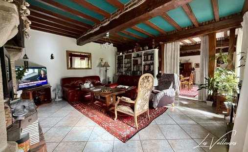 Castle for Sale in Veules-les-Roses, Normandy, France