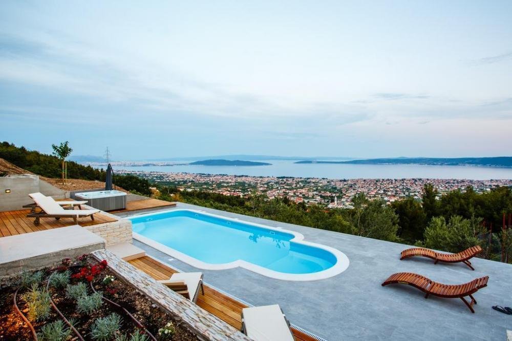 Villa à Kaštel Stari, Split-Dalmatie, Croatie 1 - 16172798
