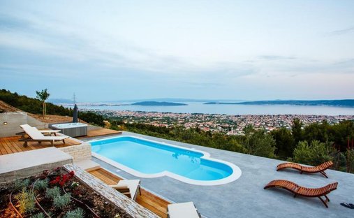 Villa in Kastel Stari, Split-Dalmatia County, Croatia 1