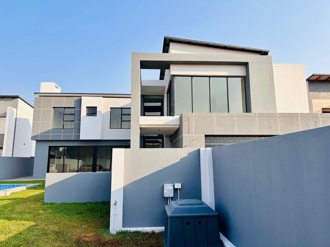 House in Sunderland Ridge AH, Gauteng, South Africa 2 - 16173403