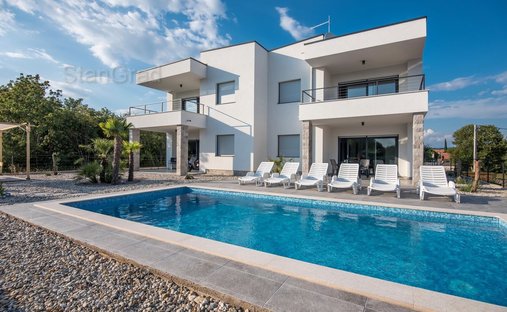 House in Krk, Primorje-Gorski Kotar County, Croatia 1