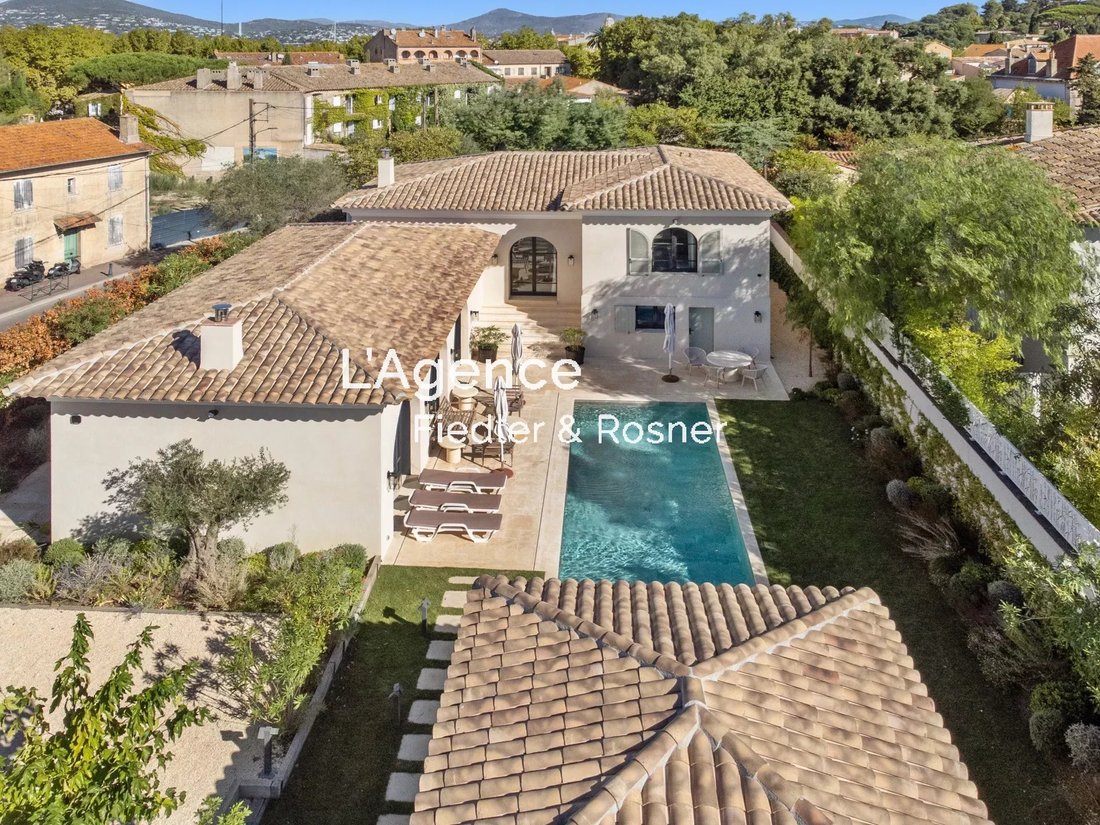 Villa in Zone Ouest Urbaine, Saint-Tropez, France 1 - 15244045