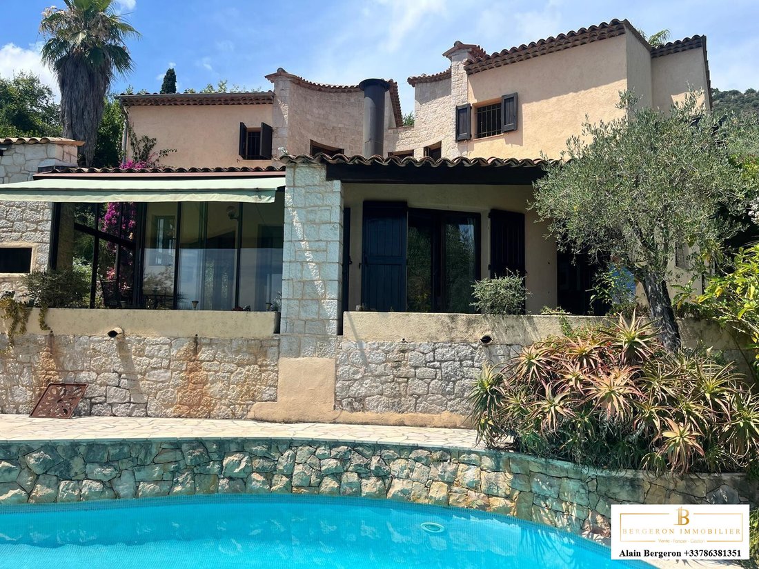 Villa in Cabris, Provence-Alpes-Côte d'Azur, France 1 - 15996424