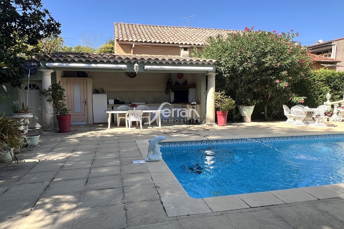 Villa in Centre Ancien, Draguignan, France 2 - 16174388