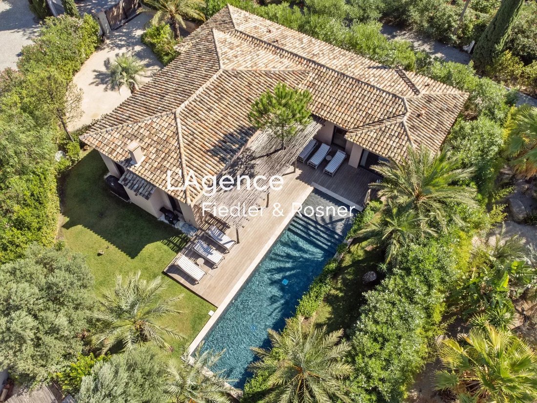 Villa in Zone Est Diffuse, Saint-Tropez, France 1 - 13921900