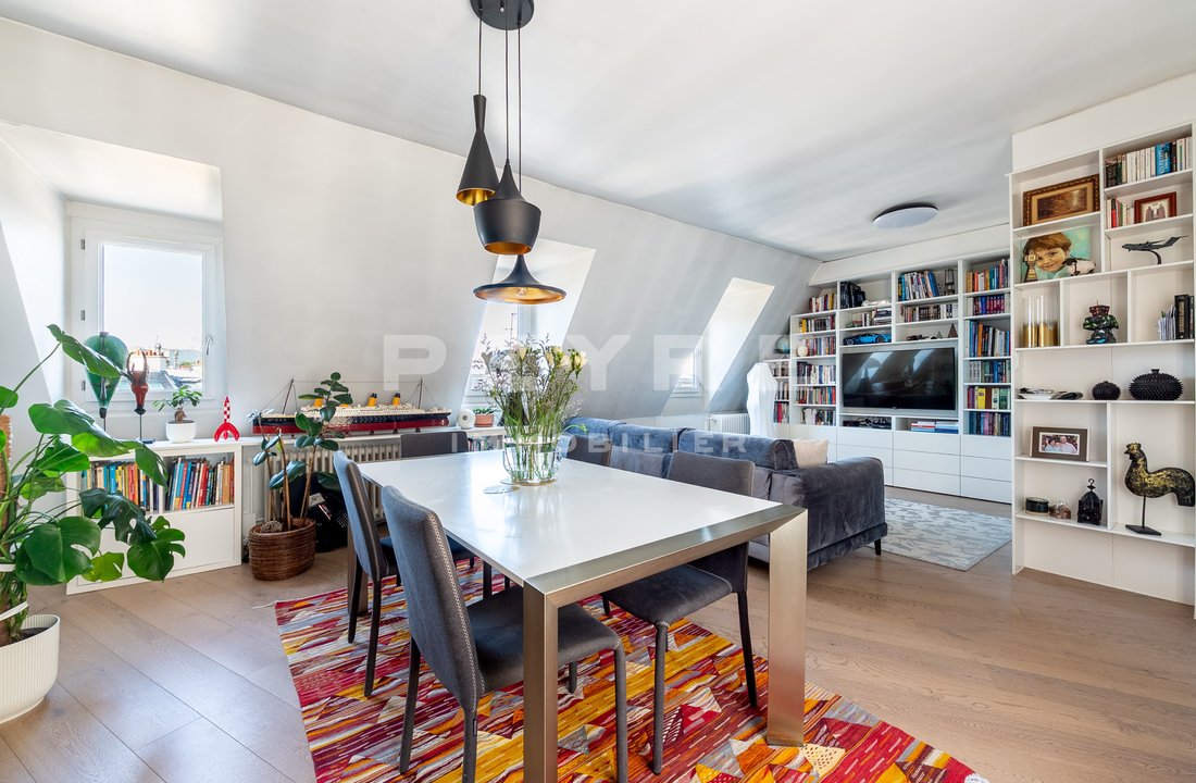 Apartment in Saint Philippe du Roule, Paris 8e Arrondissement, Paris 4 - 16170787