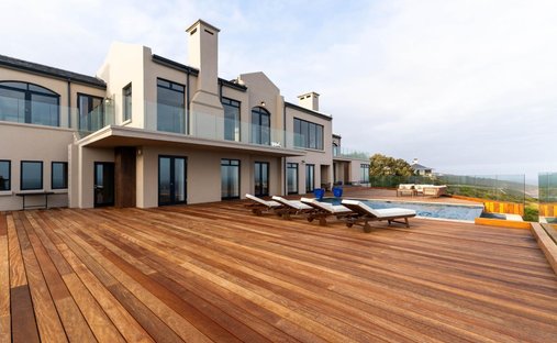 House in Oubaai Golf Estate, Western Cape, South Africa 1