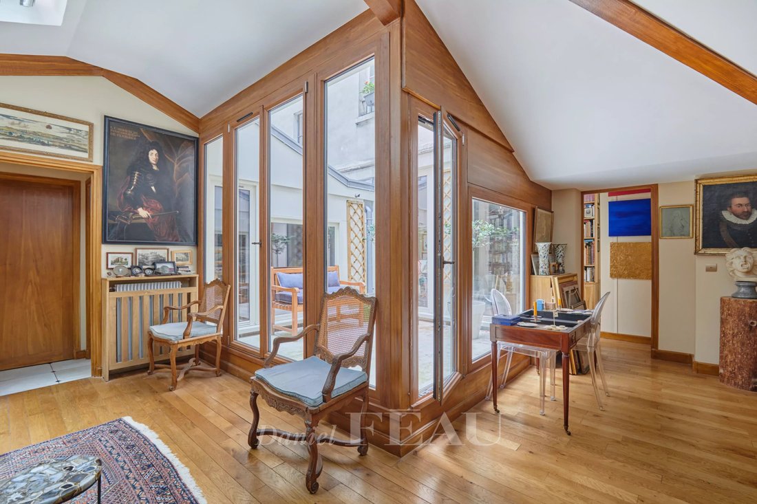 Apartment in Saint Germain des Prés, Paris 6e Arrondissement, Paris 5 - 15309598