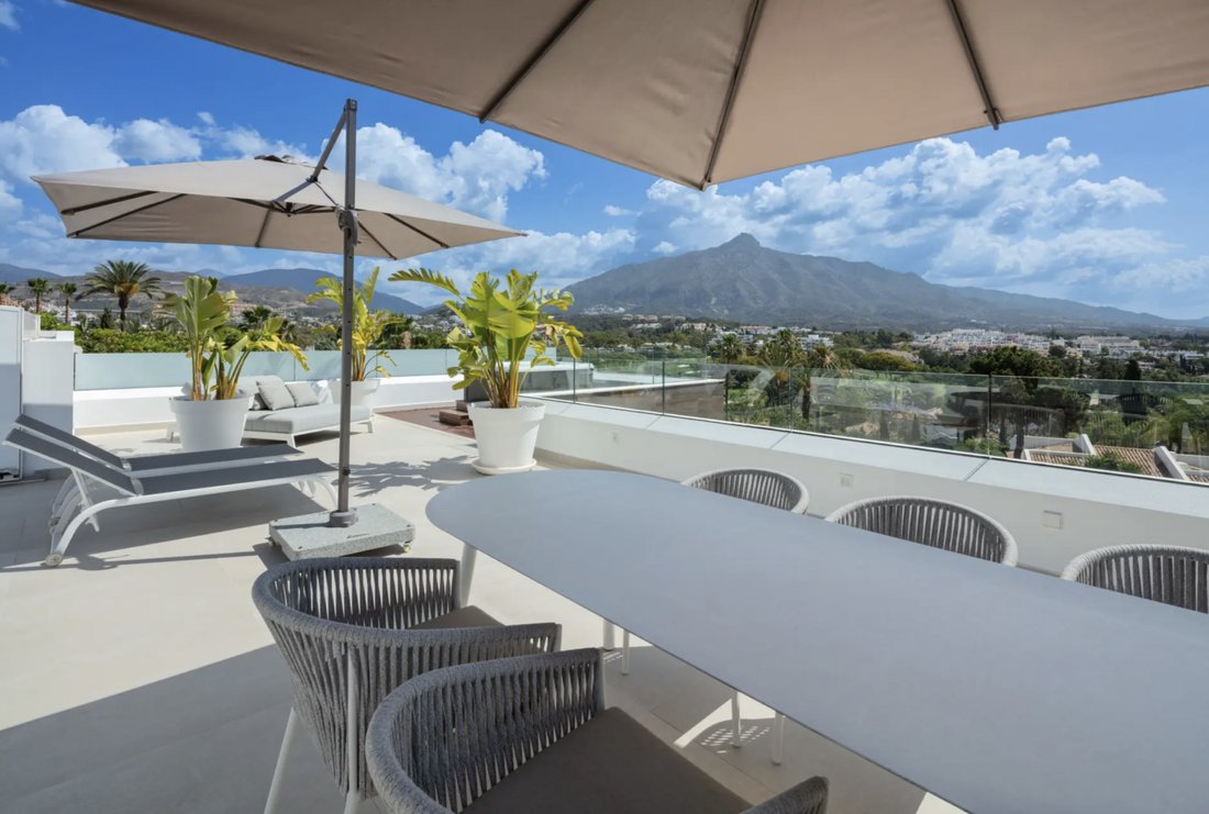 Villa in Nueva Andalucia, Marbella, Spain 4 - 16171152